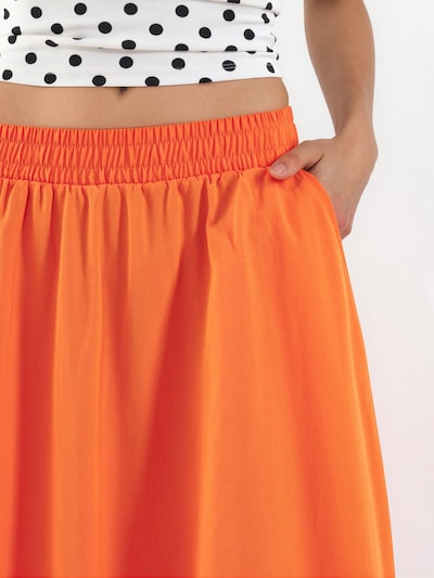 Busem Rok in 36 in de kleur Oranje, Productweergave