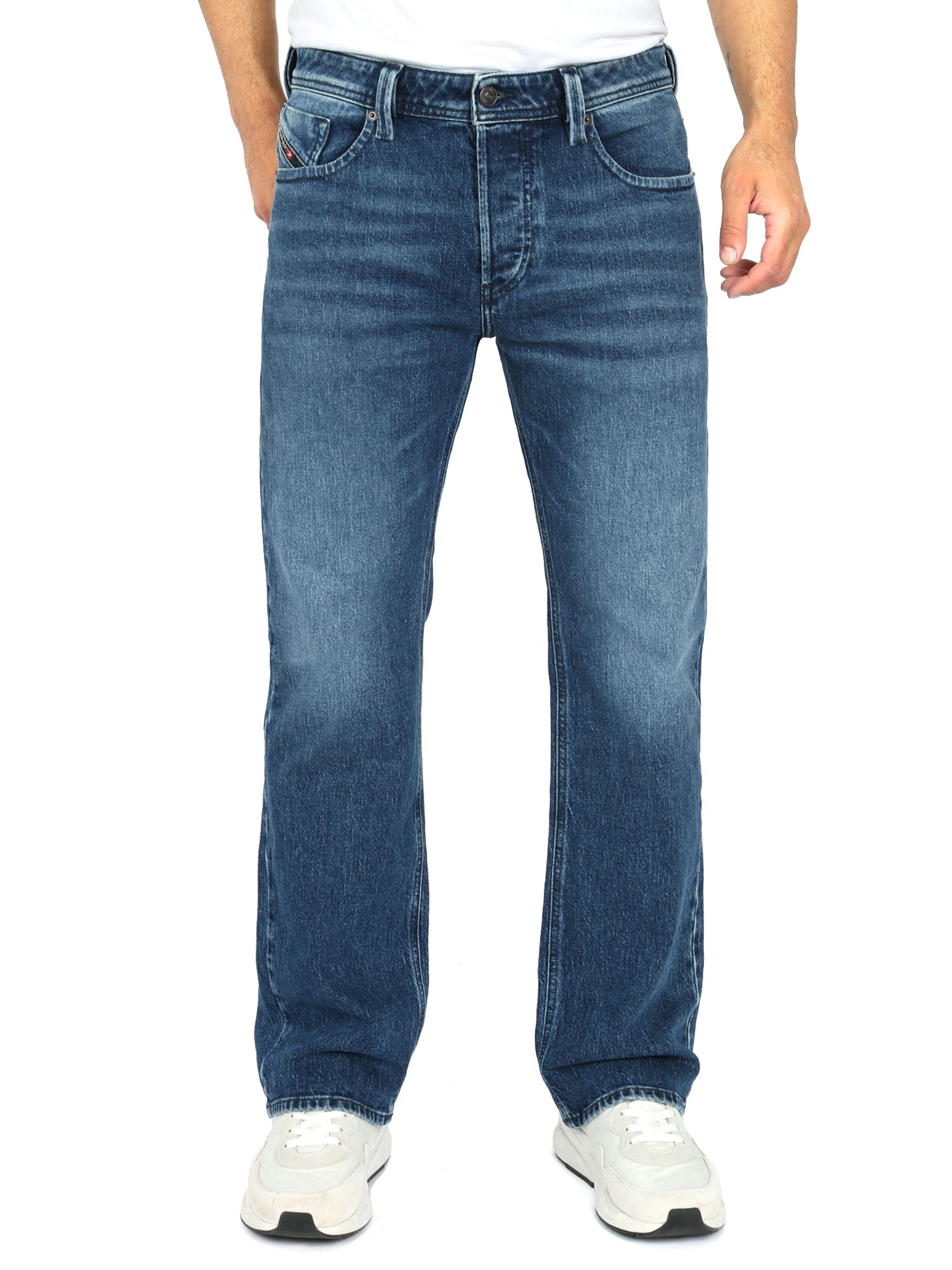DIESEL Regular Jeans 'MARKEE R07XR'‌ in Blau