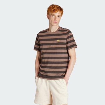 T-Shirt 'Nice Striped' ADIDAS ORIGINALS en marron : devant