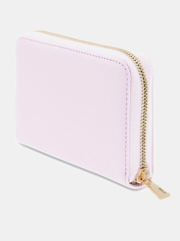 GUESS Wallet 'Patsie' in Purple