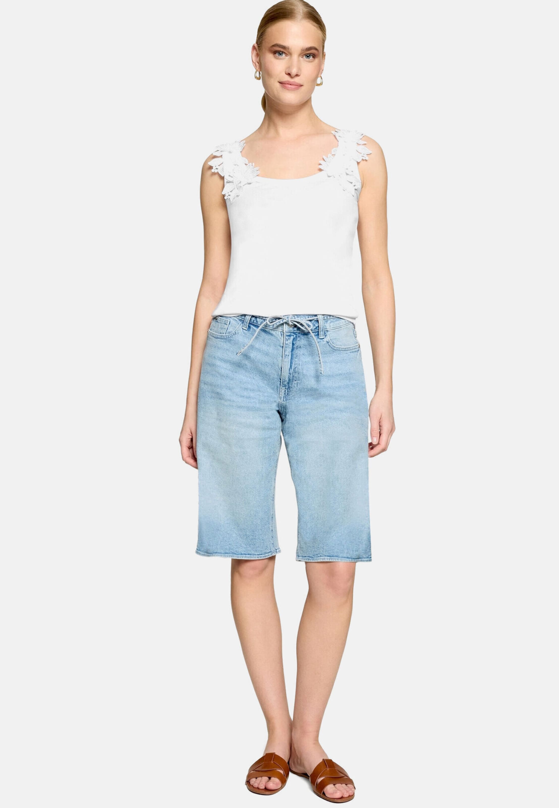 zero Top in White