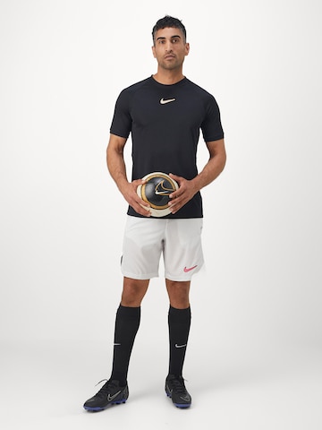 NIKE Funkcionalna majica | črna barva