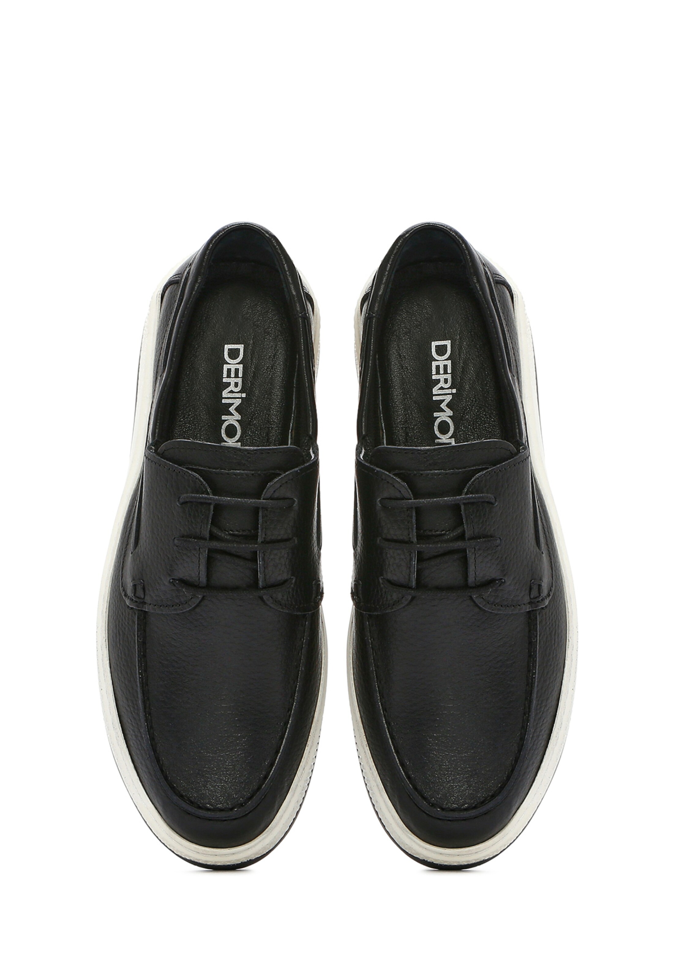 Chaussure basse Derimod en noir