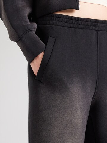 WEEKDAY - Loosefit Pantalón 'Alba' en negro