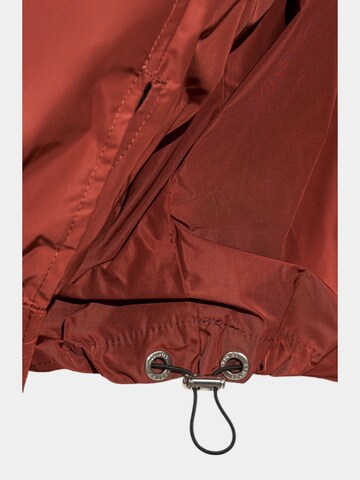 Giacca di mezza stagione 'Quiet Street Jacket - J17656' di Made By Society in rosso