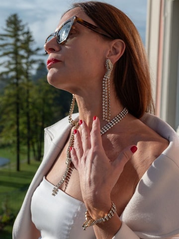 Orecchini 'Thuban orecchini serpente placcate oro con cascate di strass' di Addicted2 in oro