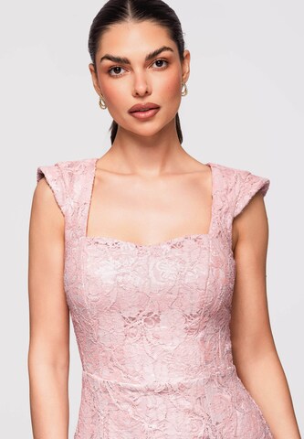 Robe de cocktail Ombre en rose