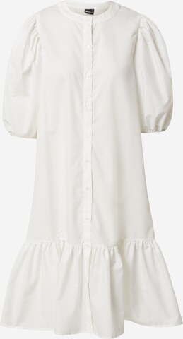 Gina Tricot Skjortklänning 'Slogan' i vit: framsida