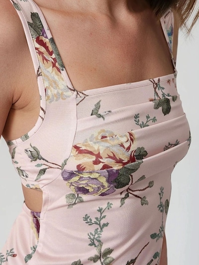 Hiccup Robe en 34 en bleu clair / jaune / vert / rose, Vue avec produit