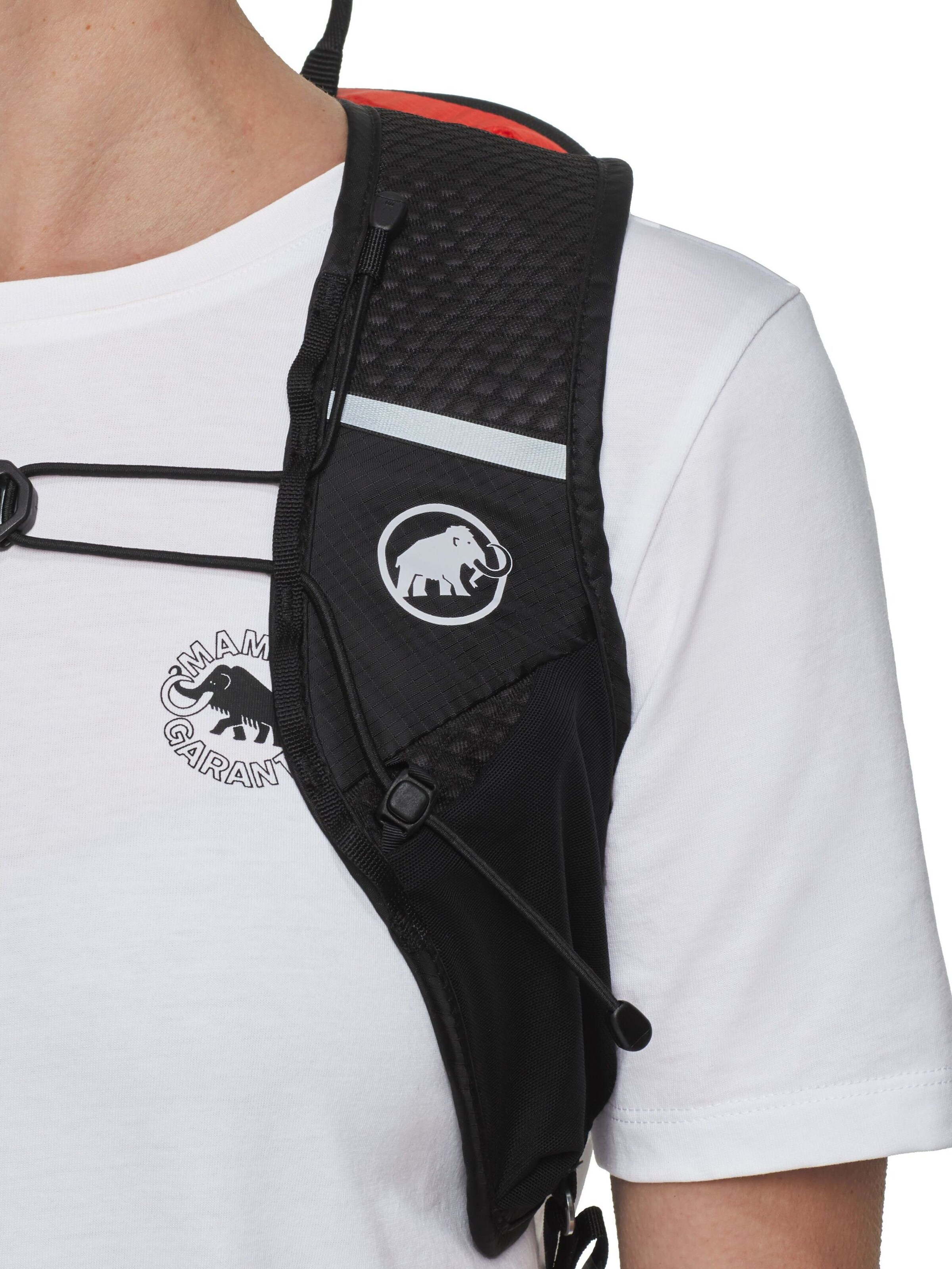 MAMMUT Sports backpack 'Aenergy 12' in Red