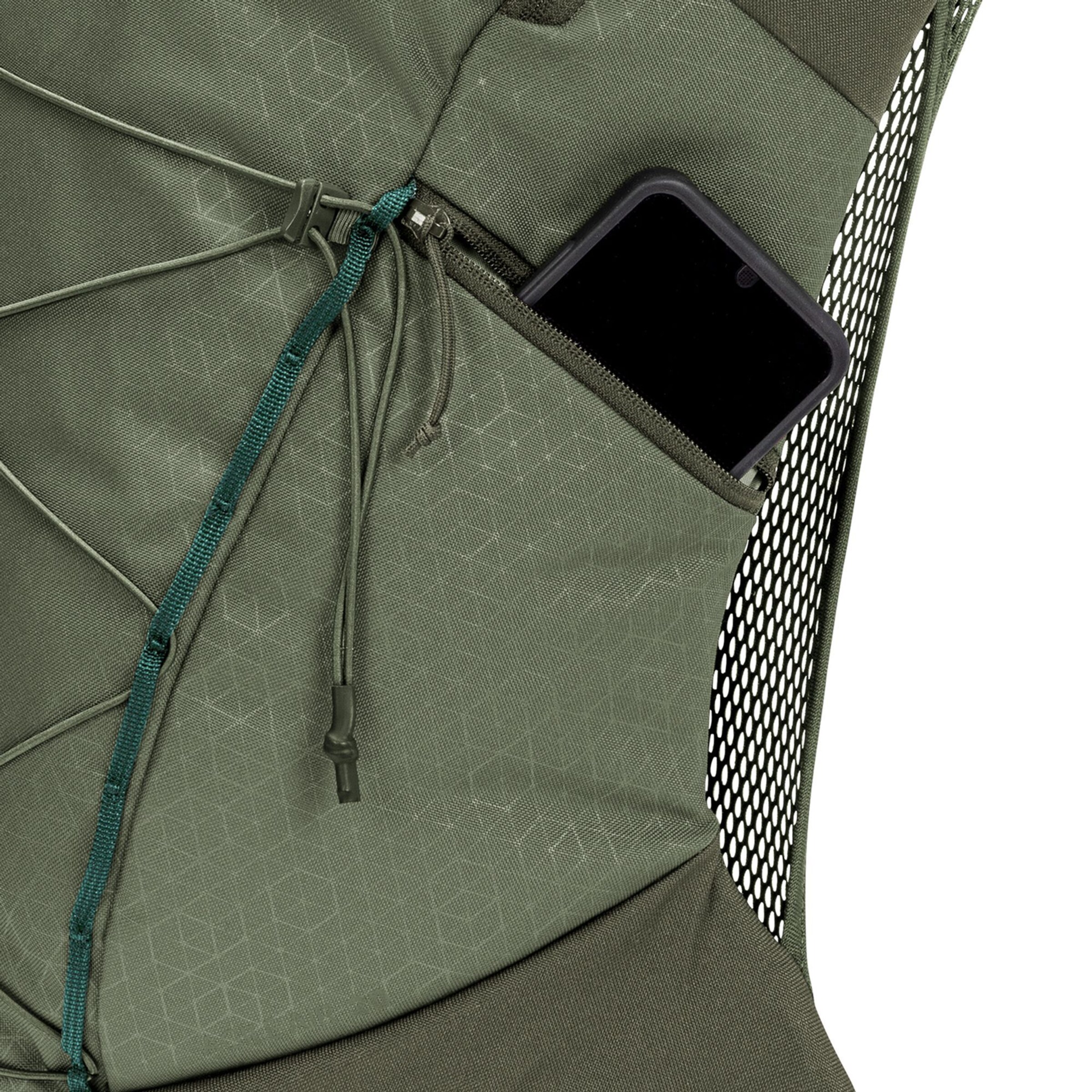 VAUDE Sports Backpack 'Agile Air 20' in Green