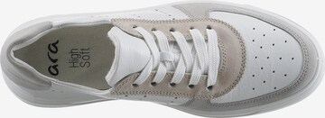 ARA Sneakers in White