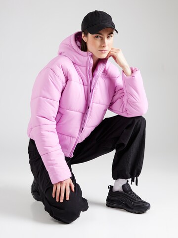 Giacca invernale 'CLSC' di Nike Sportswear in rosa