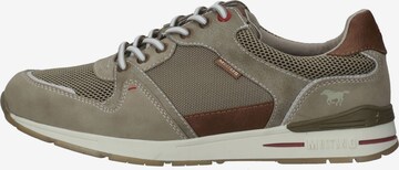 MUSTANG Sneakers in Brown