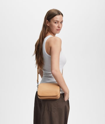 Sac à bandoulière Liebeskind Berlin en marron : devant