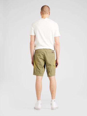 Regular Pantalon chino 'NAKURU' NAPAPIJRI en vert