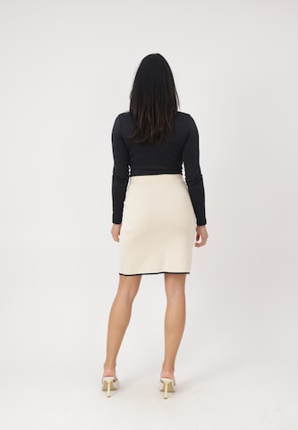 Gonna di Elara in beige