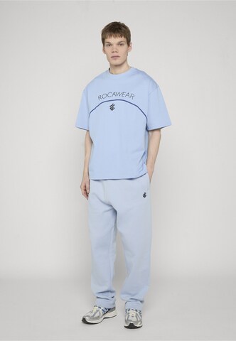 Maglietta 'Arch' di ROCAWEAR in blu