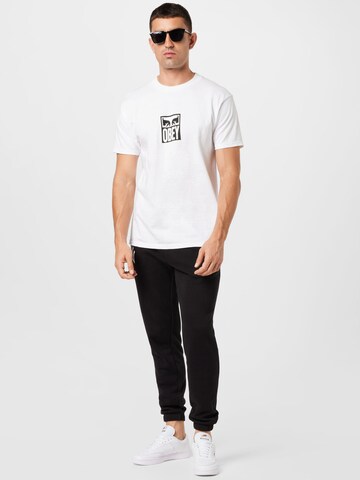 Obey Shirt in Wit