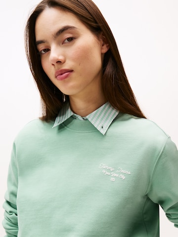 Tommy Jeans Tréning póló 'ESS' - zöld