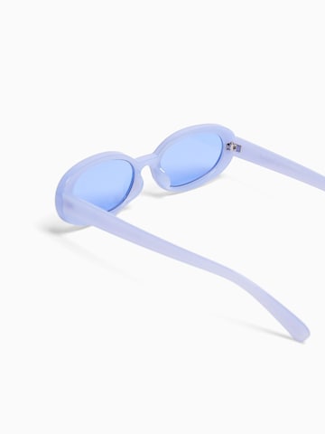 Lunettes de soleil Bershka en bleu