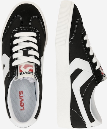 LEVI'S ® Låg sneaker i svart