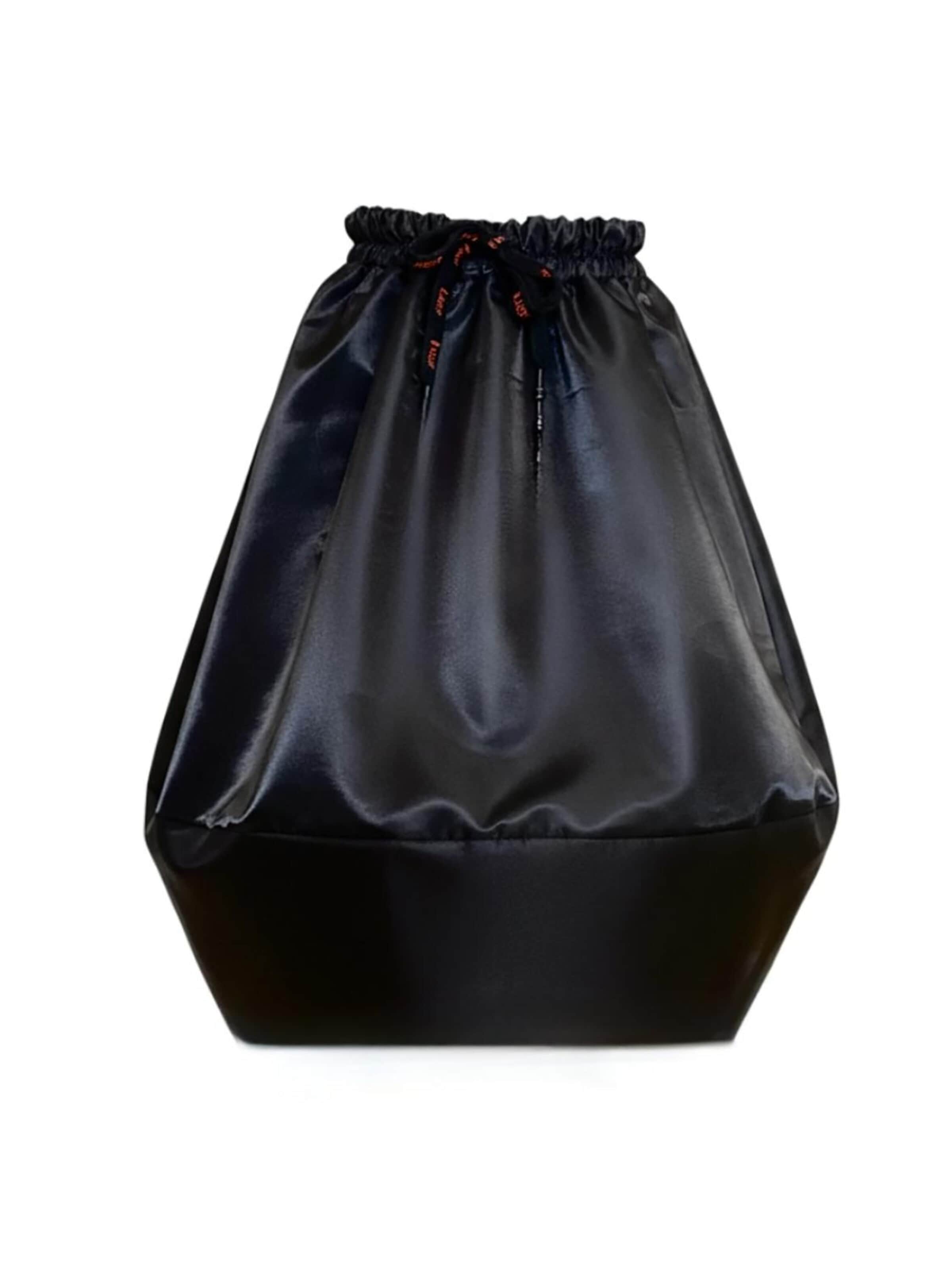 IUnique Skirt 'Taffeta Balloon Skirt' in Black: front