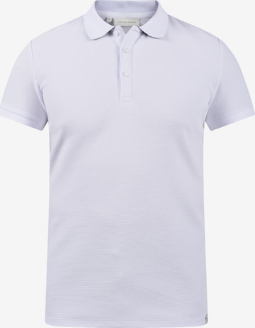 Casual Friday Poloshirt in Weiß: front