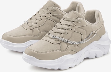 LASCANA Sneaker low in Beige