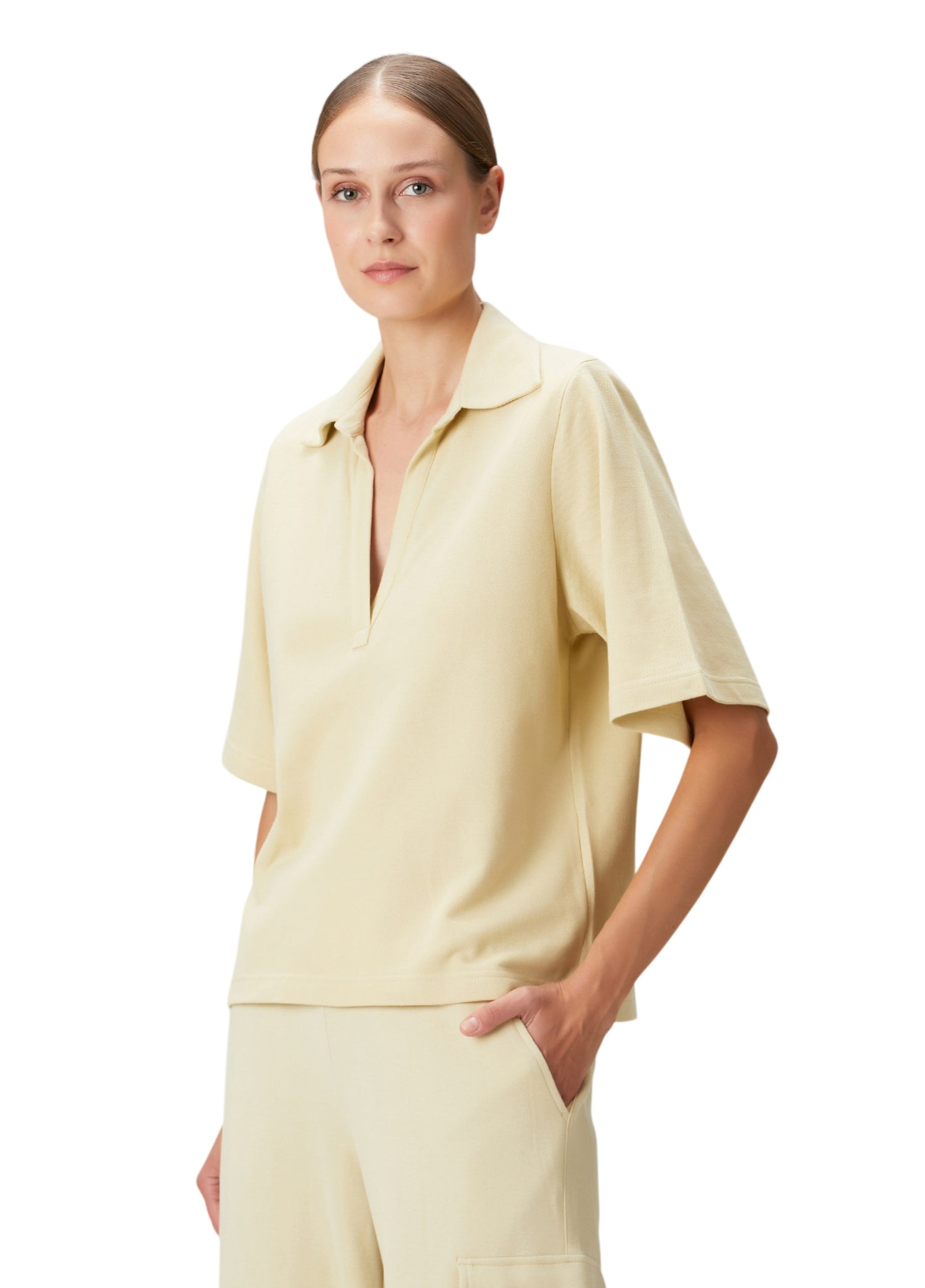 BASSIGUE Top in Yellow