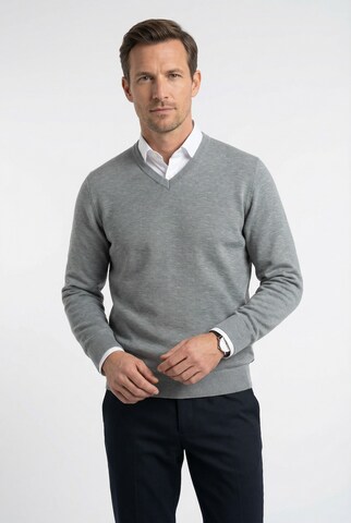 OLYMP Sweater in Grey: front