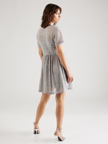 AÉROPOSTALE Kleid in Silber