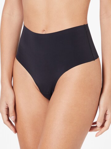 Tanga de la MAGIC Bodyfashion pe negru: față