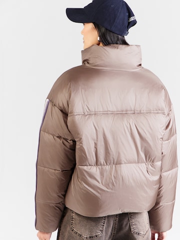 Veste d’hiver EA7 Emporio Armani en gris