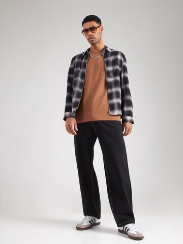 Lee Футболка в Коричневый