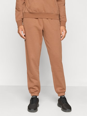Tapered Pantaloni sport 'ONPJONI' de la ONLY PLAY pe maro: față
