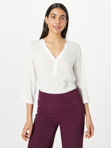 QS Blouse in White: front