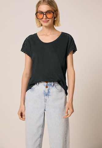 Street One Studio Shirt in Black: front