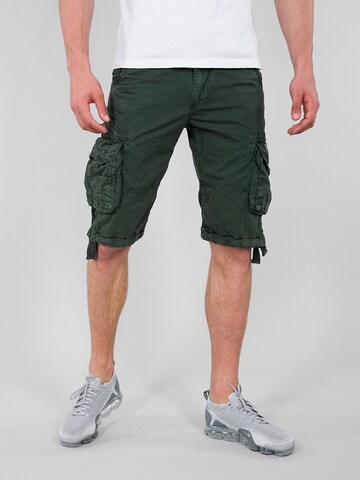 ALPHA INDUSTRIES Regular Cargo trousers in Green: front