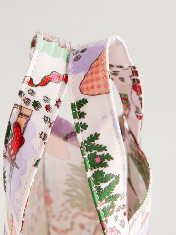 Poșete 'Paddington Check' de la Cath Kidston pe alb