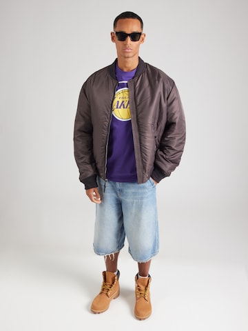 Tricou 'NBA LOSLAK' de la NEW ERA pe mov