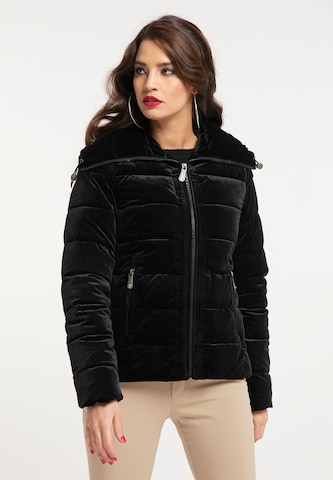 faina Between-Season Jacket in Black: front