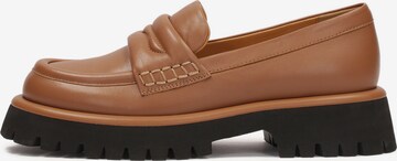 Kazar Studio Classic Flats in Brown: front