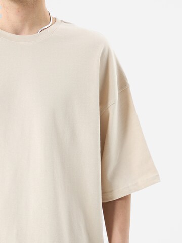 T-Shirt 'Astilbe' VAMOS CLO en beige
