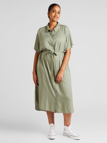 Vero Moda Curve Blusekjole 'BUMPY' i grøn: forside