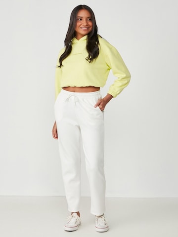 C&City Tapered Trousers in White