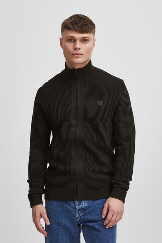 Vestes en maille 'Valencia' !Solid en vert : devant