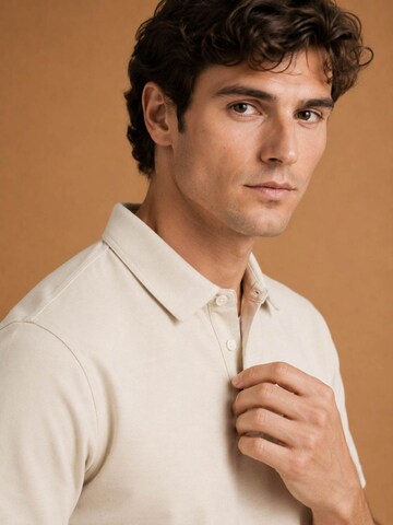 KING Essentials Shirt 'The James' in Wit