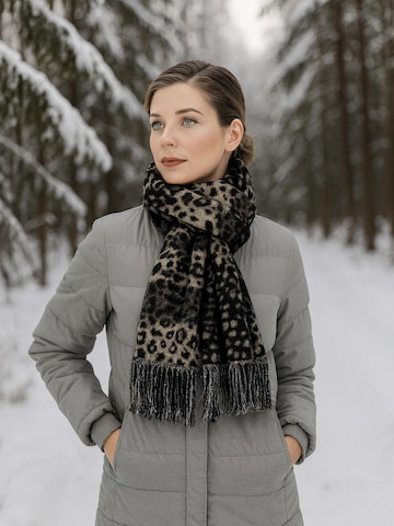 COLLEZIONE ALESSANDRO Scarf 'Leo' in Brown: front