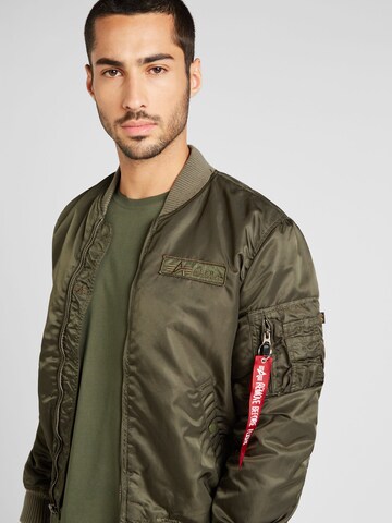 ALPHA INDUSTRIES Преходно яке в зелено